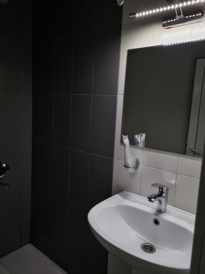 טביליסי Rail Hotel מראה חיצוני תמונה